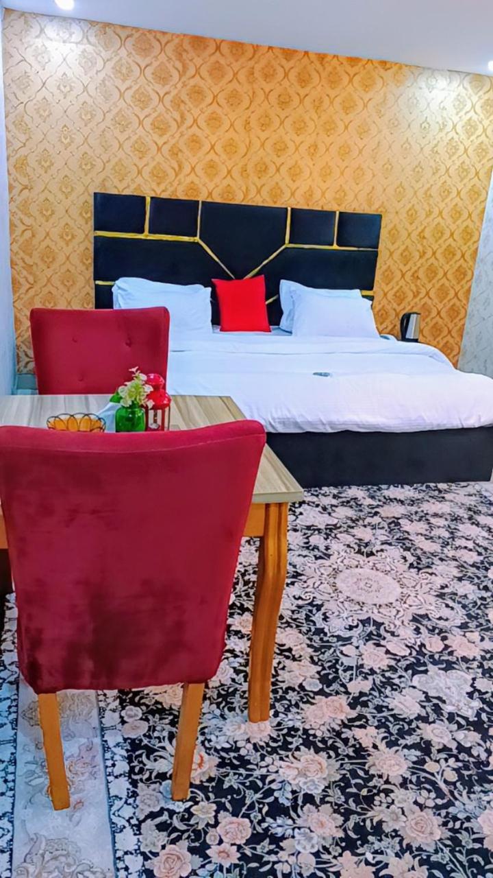 Nuit De Paris Hotel Abuja Kültér fotó
