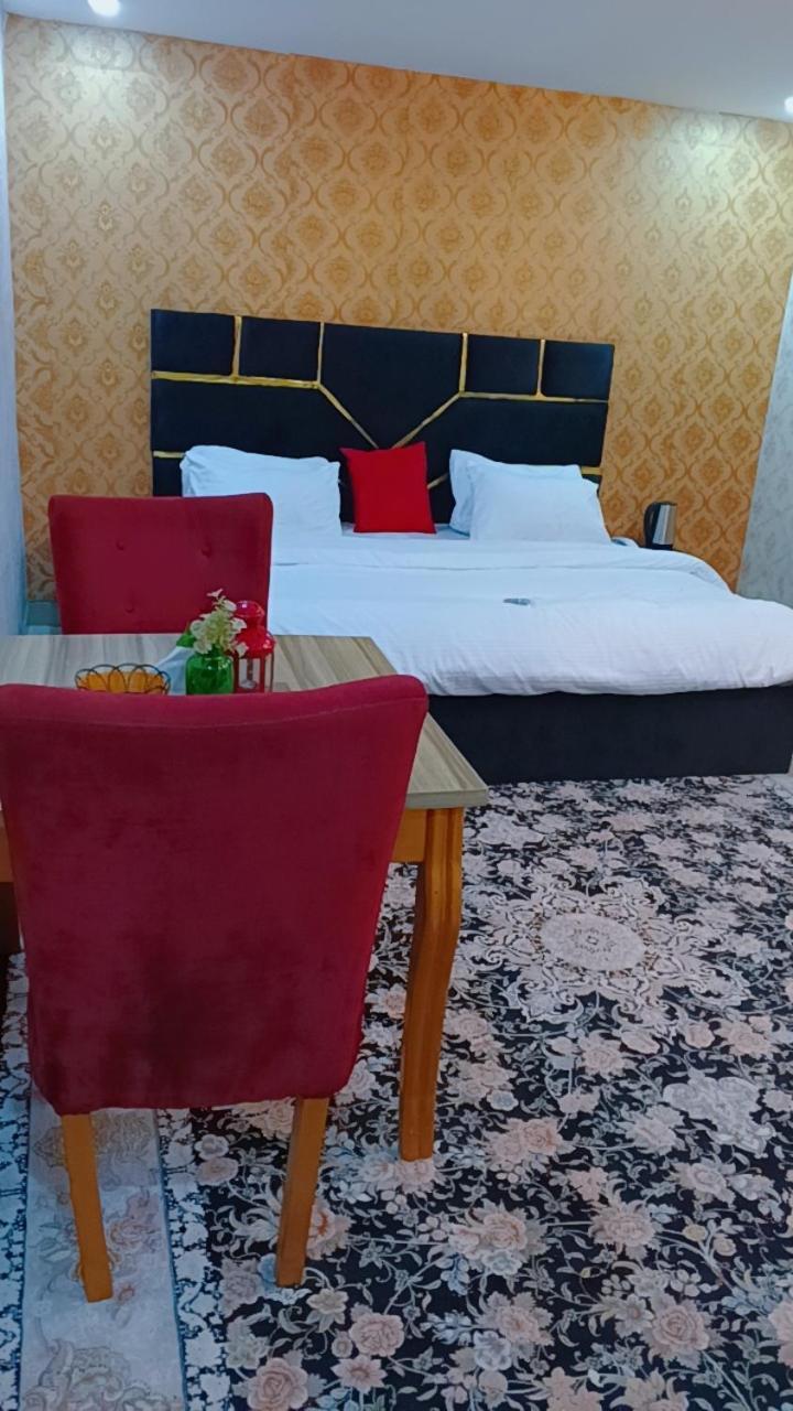 Nuit De Paris Hotel Abuja Kültér fotó